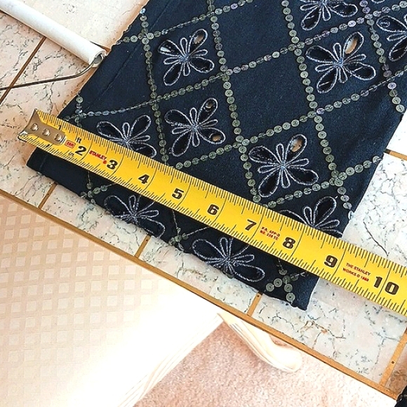 Women's pants- vintage Cache- sz 0..New pair,ribbon/bow design w sequins.. - Picture 6 of 15